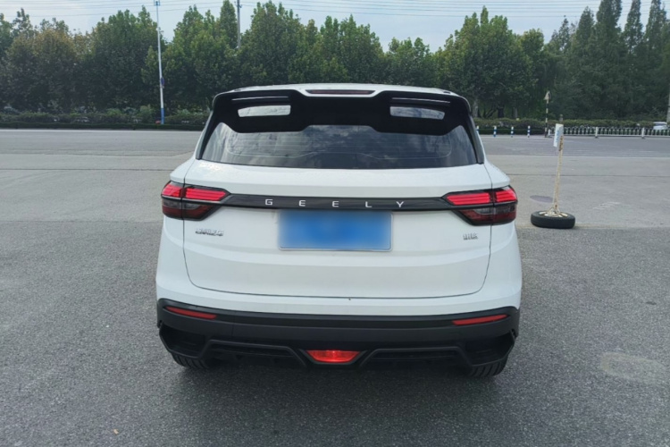 GEELY Coolray 2025 #6 GEELY Coolray 2025 car image #6