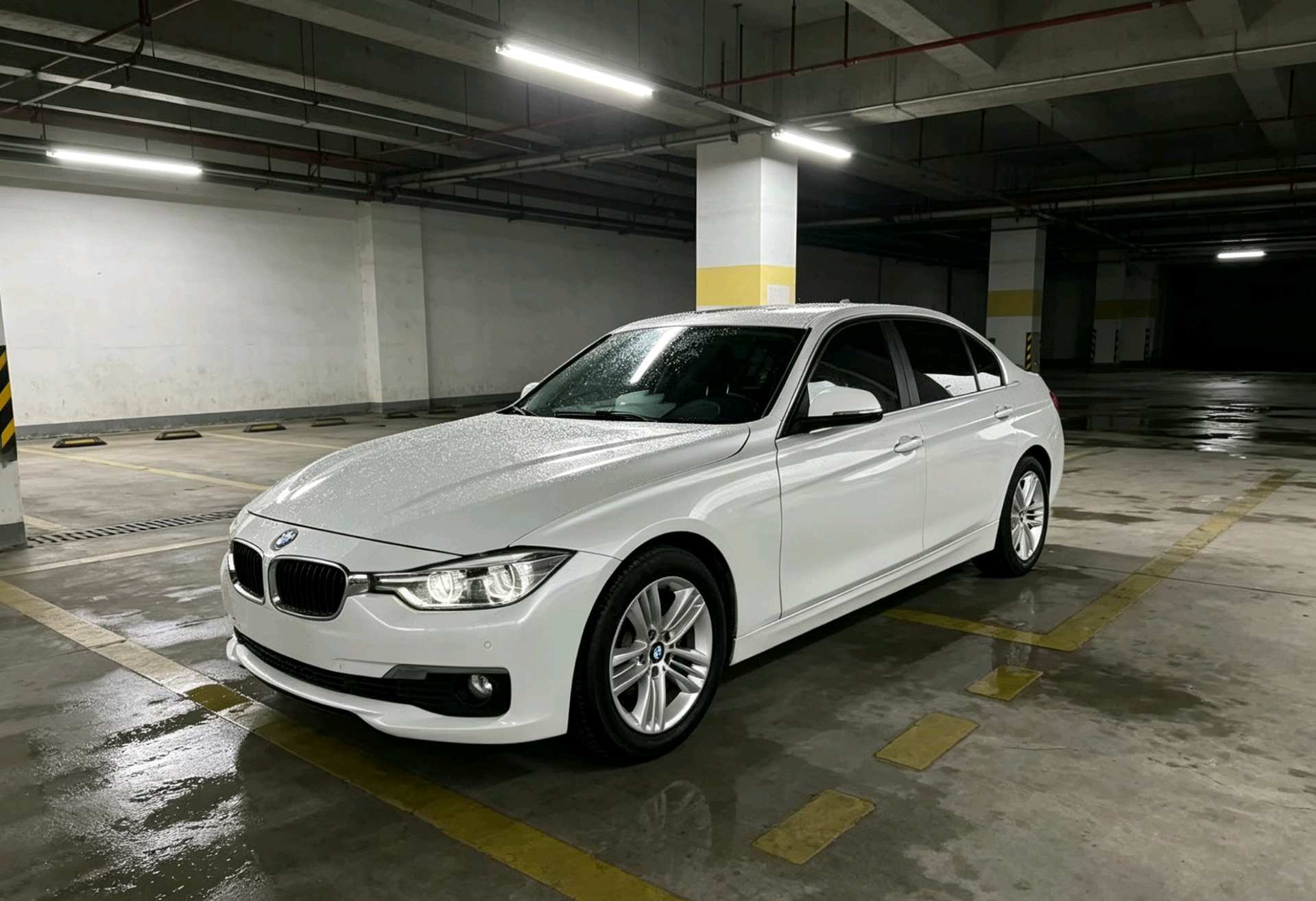 2016 car image 