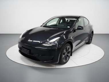 Tesla Model Y 2024 car image 