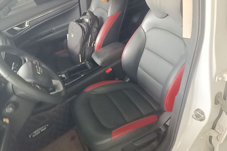 GEELY Emgrand GS 2020 car image #15