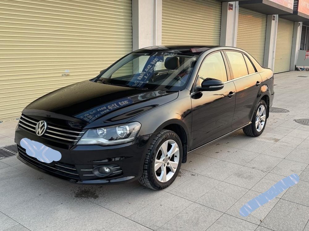 Volkswagen Bora 2015 car image 