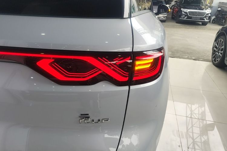 BYD YuanUP 2025 car image #8