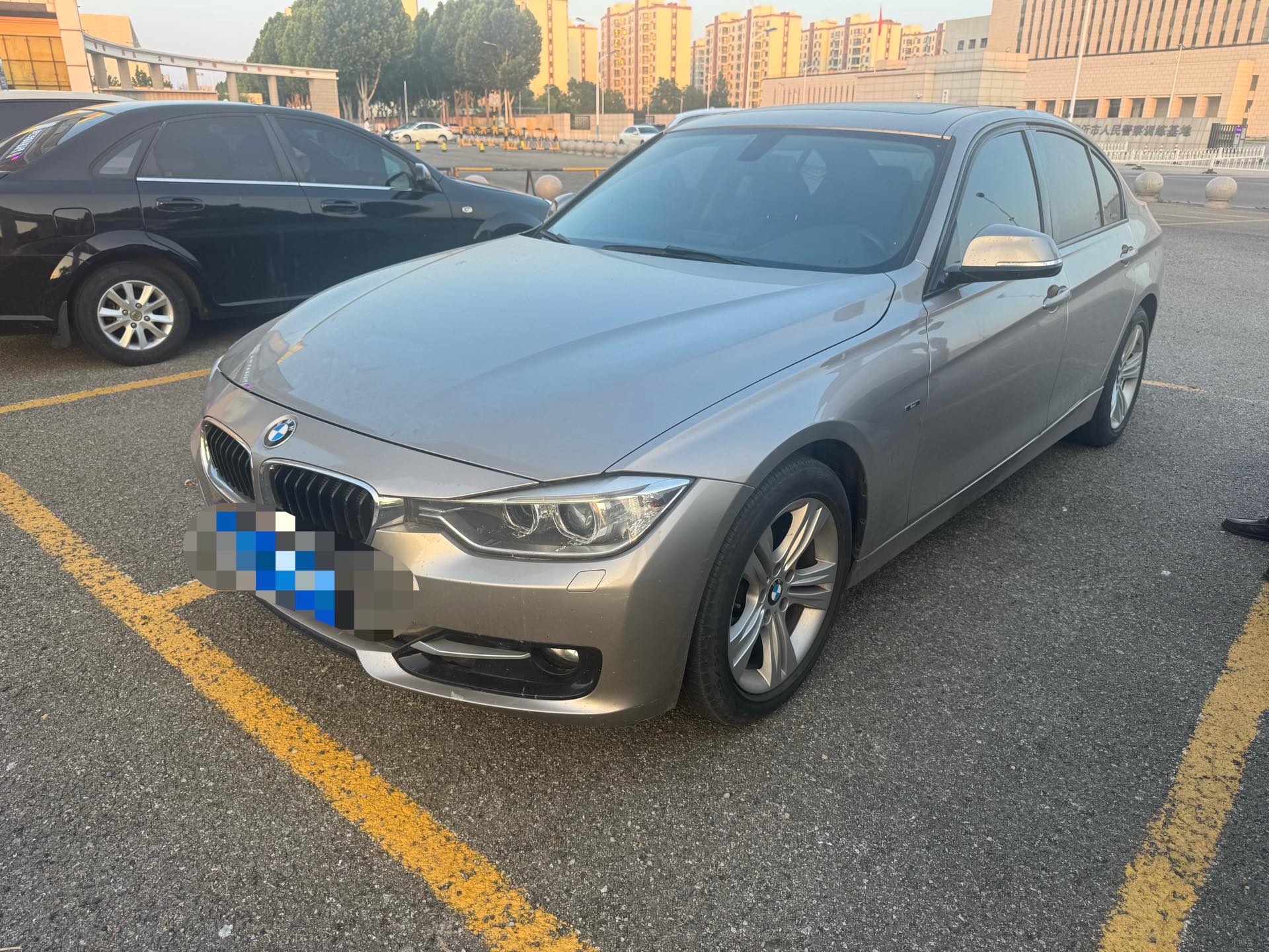 BMW 3 Series 2014 car image 