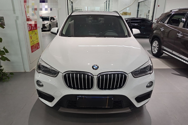 BMW X1 2017 car image #3