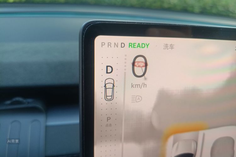 Tesla Model Y 2025 #13 Tesla Model Y 2025 car image #13