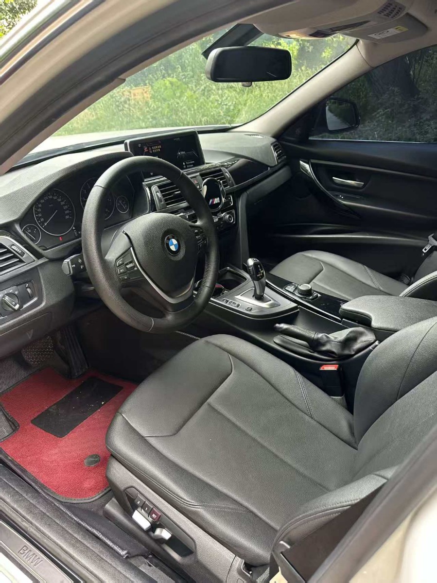 BMW 3 Series 2017 #5 BMW 3 Series 2017 car image #5