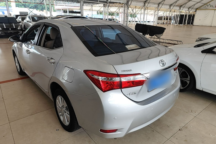 Toyota Corolla 2015 car image #5