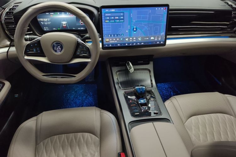 BYD Han 2024 immagine di auto #11