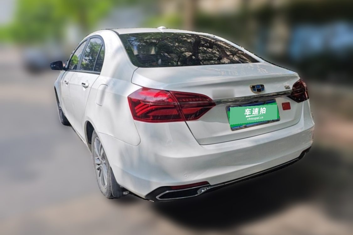 GEELY Emgrand 2018 car image #3