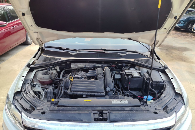 Volkswagen Lavida 2018 #22 Volkswagen Lavida 2018 car image #22