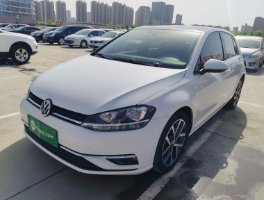 Volkswagen Golf 2020 صورة سيارة 