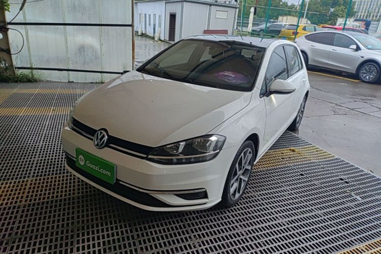 Volkswagen Golf 2020 #2 Volkswagen Golf 2020 car image #2