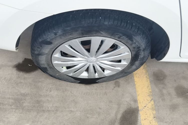 Volkswagen Santana 2017 #10 Volkswagen Santana 2017 car image #10