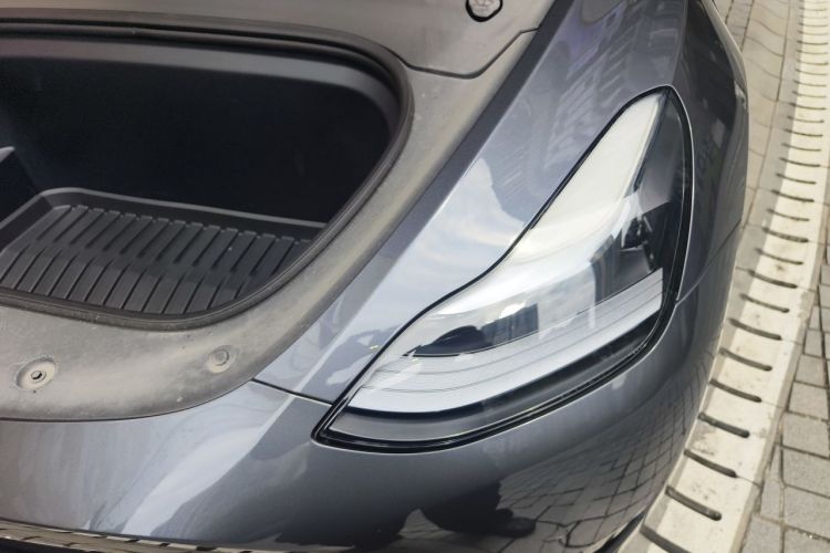 Tesla Model Y 2023 #27 Tesla Model Y 2023 car image #27