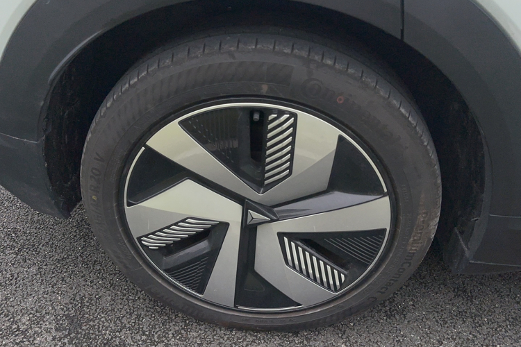 Deepal S05 2024 car image #10