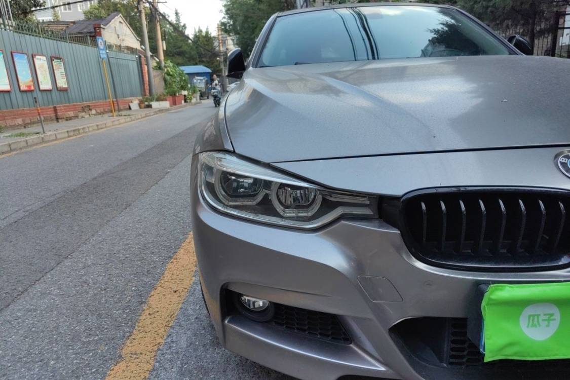 BMW 3 Series 2018 car image #7