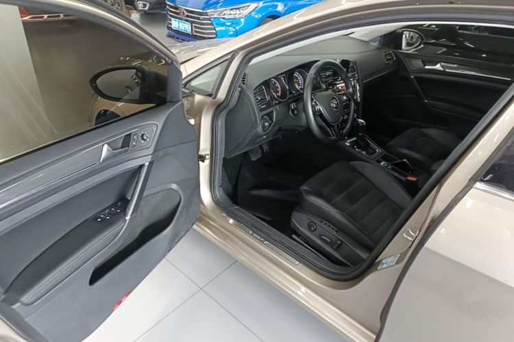 Volkswagen Golf 2019 #12 Volkswagen Golf 2019 car image #12