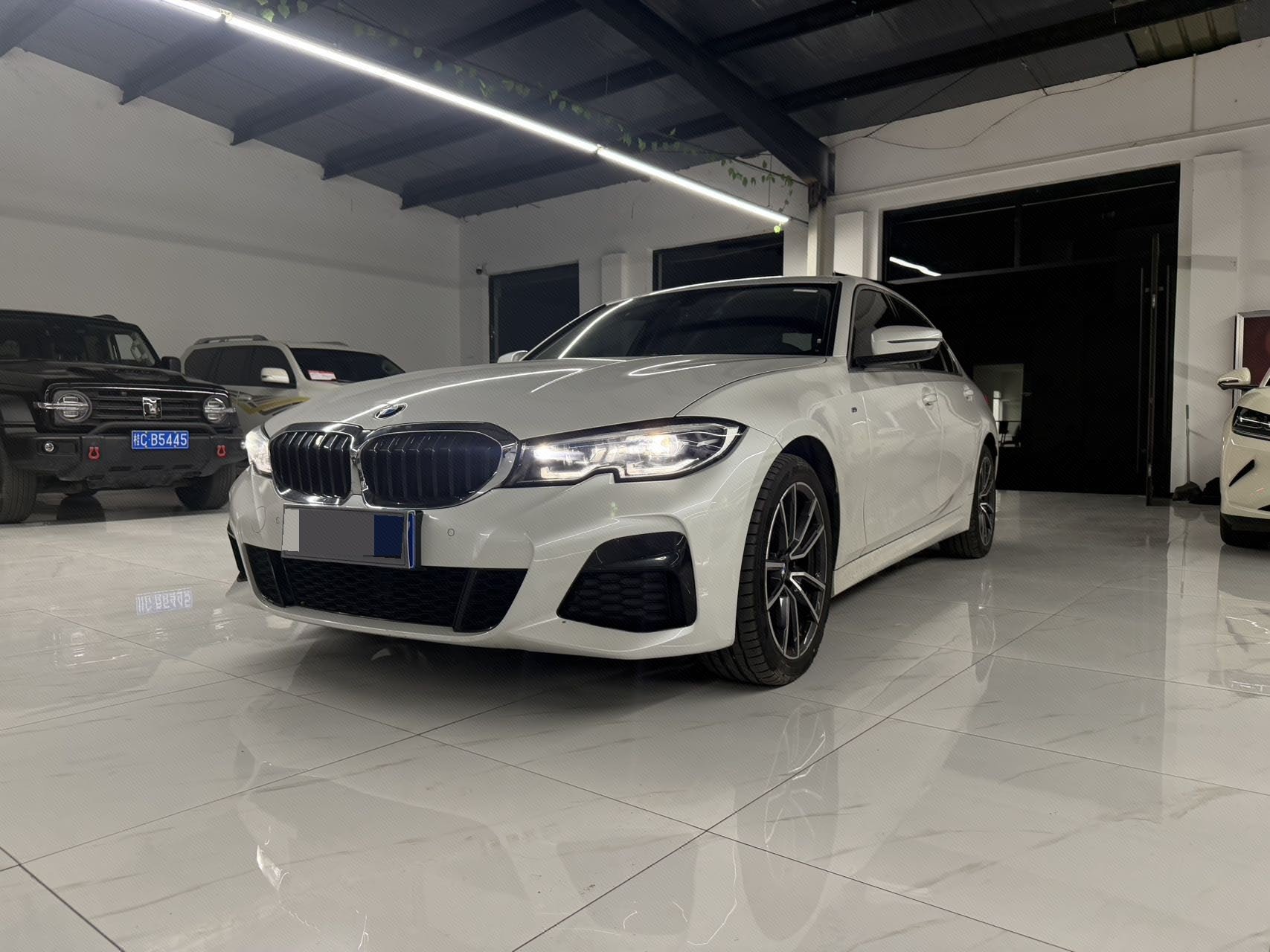 BMW 3 Series 2022 BMW 3 Series 2022 immagine di auto