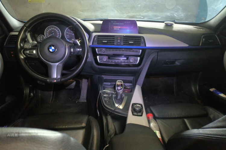 BMW 3 Series 2018 immagine di auto #11