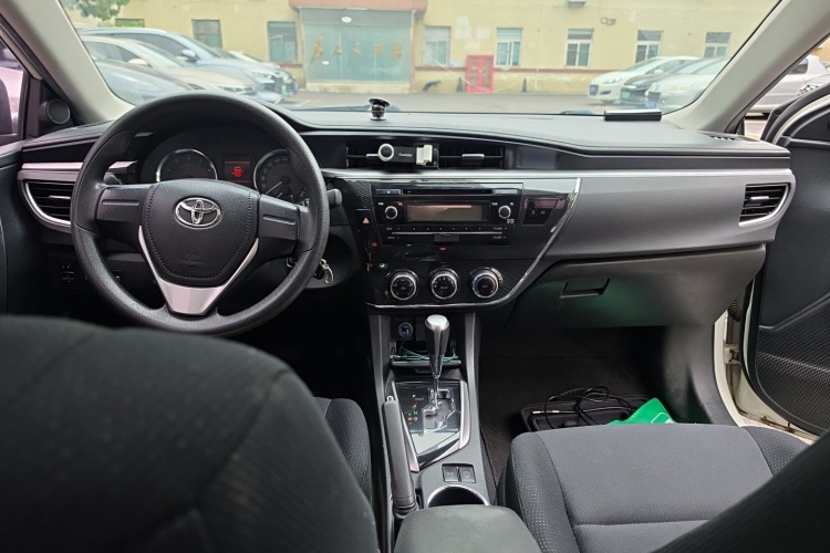 Toyota Corolla 2016 #7 Toyota Corolla 2016 car image #7