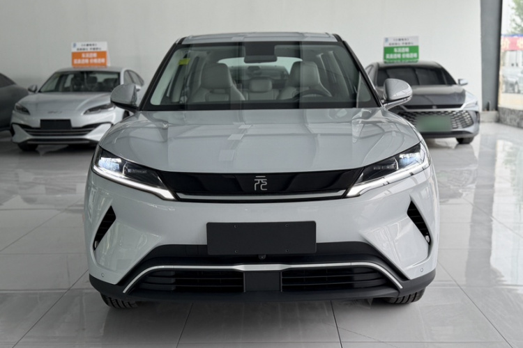 BYD YuanUP 2025 car image #11