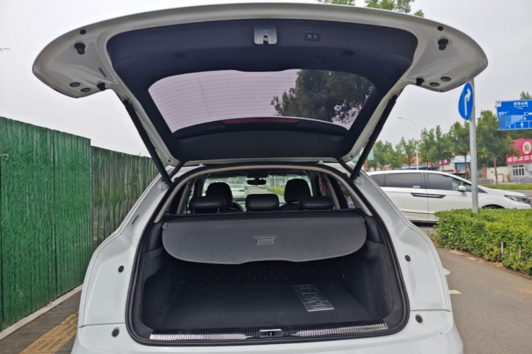 Audi Q3 2017 #19 Audi Q3 2017 car image #19