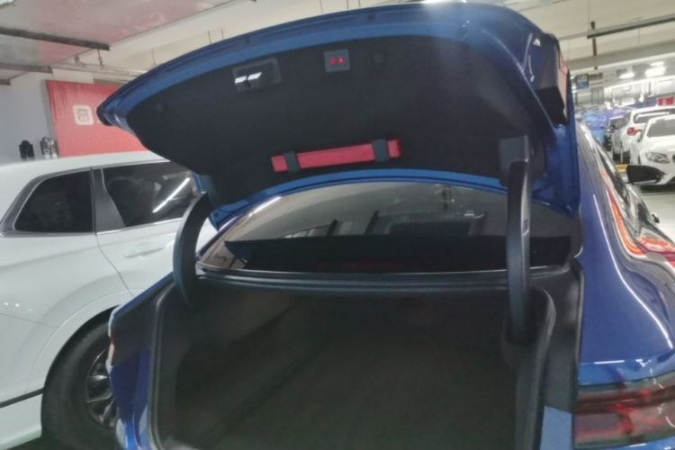 BYD Han 2023 car image #19