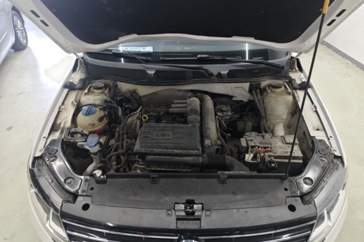 Volkswagen Lavida 2017 car image #20