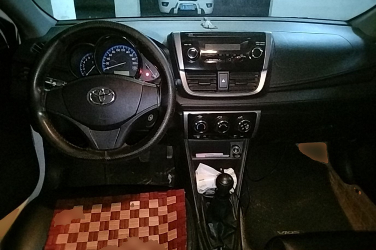 Toyota Vios 2017 #11 Toyota Vios 2017 car image #11