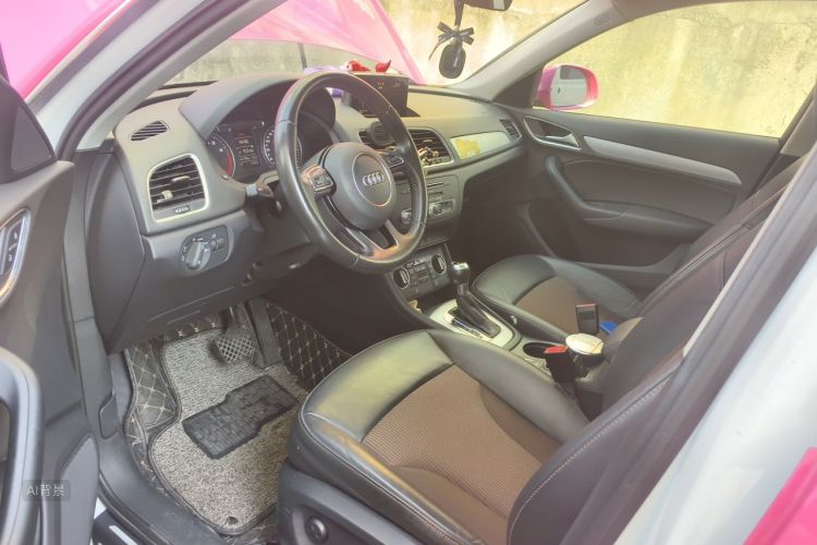 Audi Q3 2017 immagine di auto #17