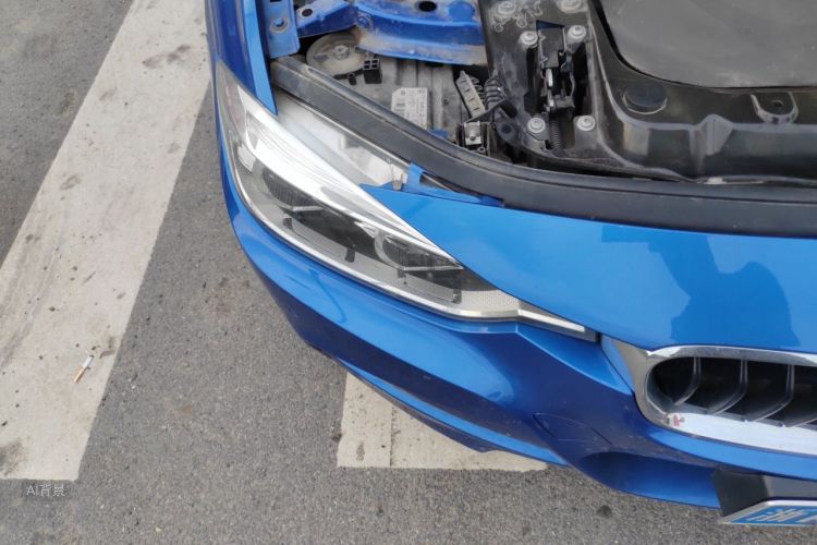 BMW 3 Series 2018 car image #8