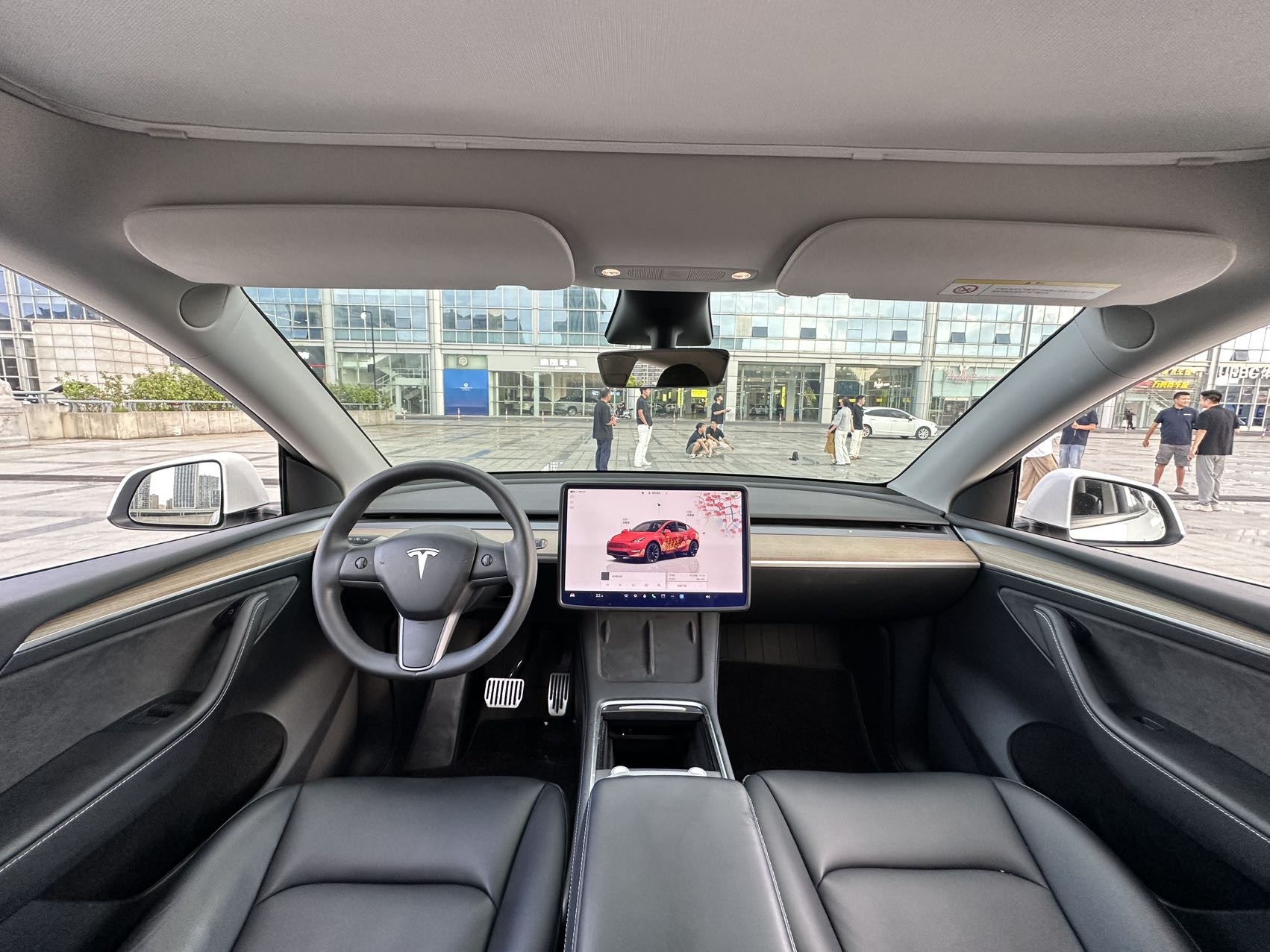 Tesla Model Y 2022 #15 Tesla Model Y 2022 car image #15