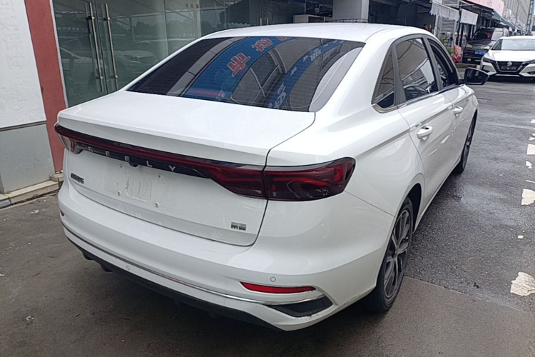 GEELY Emgrand 2022 car image #7