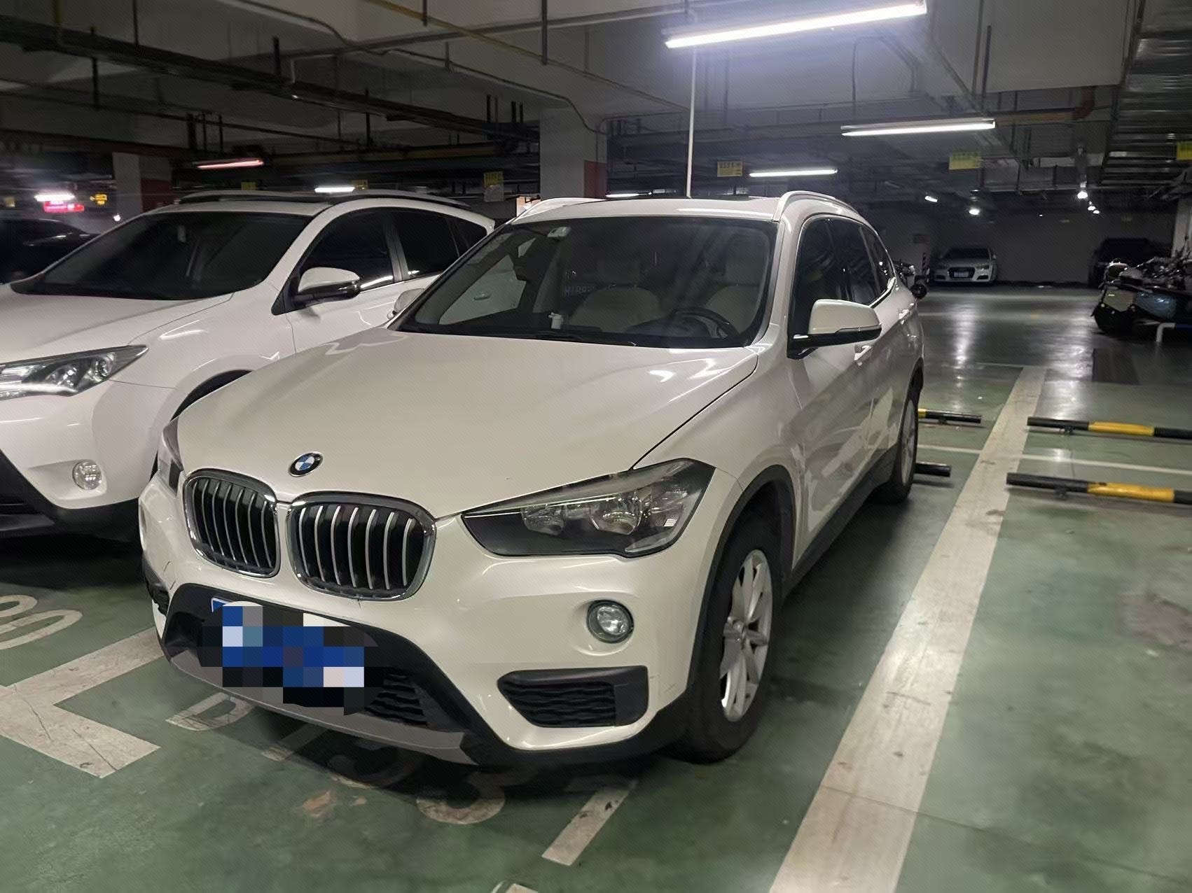 BMW X1 2018 BMW X1 2018 car image