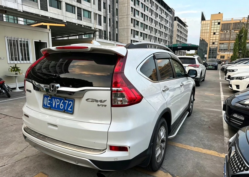 Honda CR-V 2015 car image #9