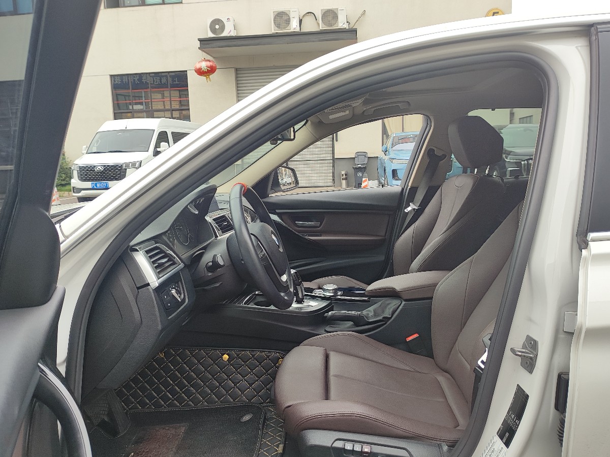 BMW 3 Series 2019 #7 BMW 3 Series 2019 car image #7