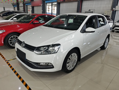 Volkswagen Polo 2018 car image 