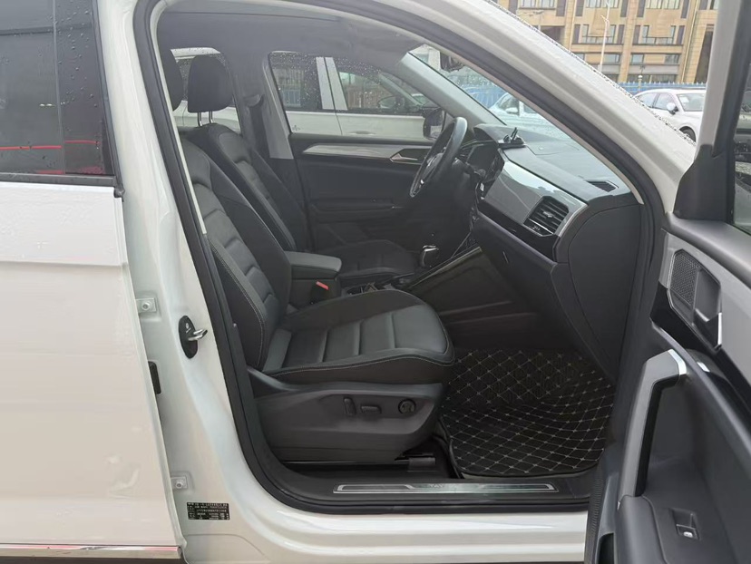 Volkswagen Tayron 2022 car image #13
