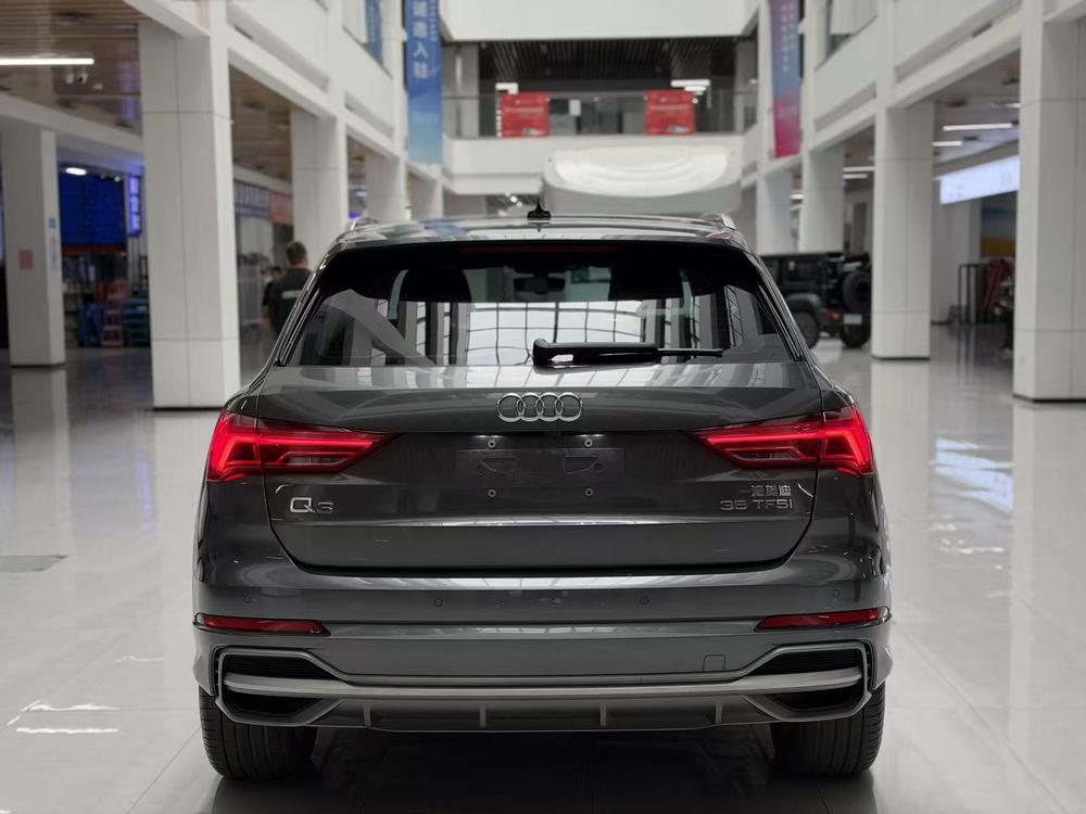 Audi Q3 2021 #6 Audi Q3 2021 car image #6