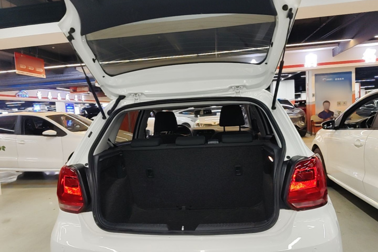 Volkswagen Polo 2018 #19 Volkswagen Polo 2018 car image #19