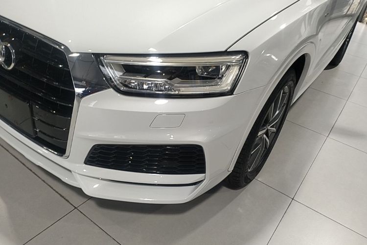 Audi Q3 2019 #23 Audi Q3 2019 car image #23