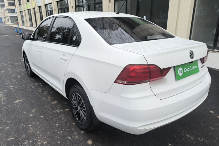 Volkswagen Santana 2020 imagem de carro #5