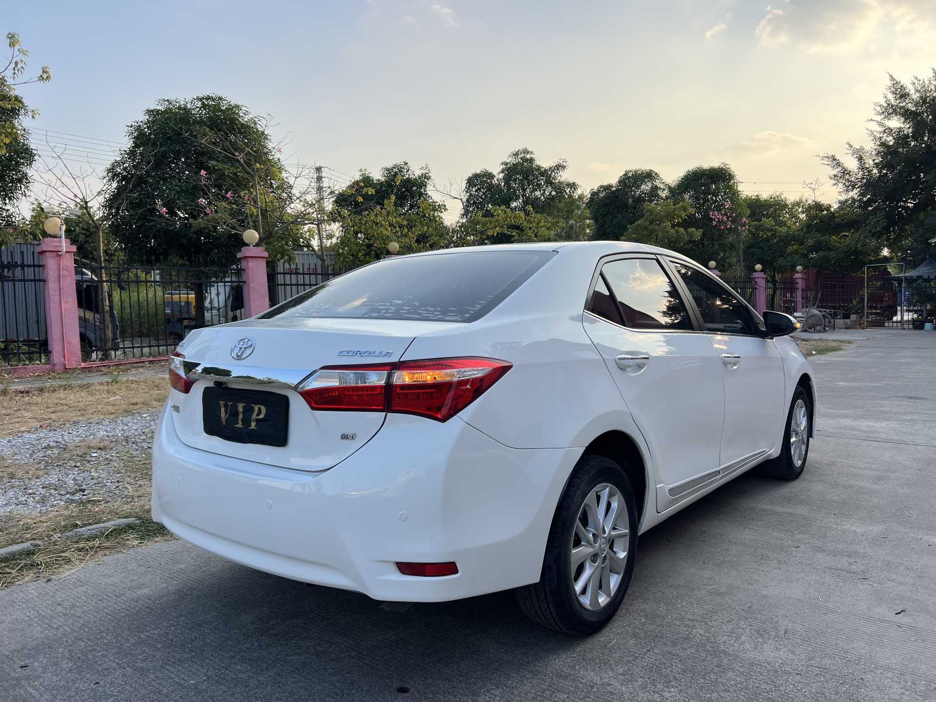 Toyota Corolla 2016 #8 Toyota Corolla 2016 car image #8