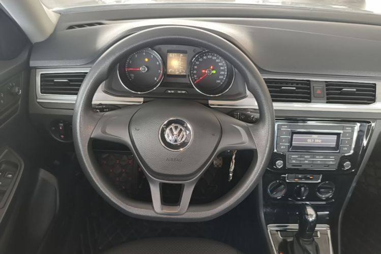 Volkswagen Bora 2021 car image #15