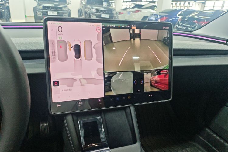 Tesla Model 3 2025 #13 Tesla Model 3 2025 car image #13