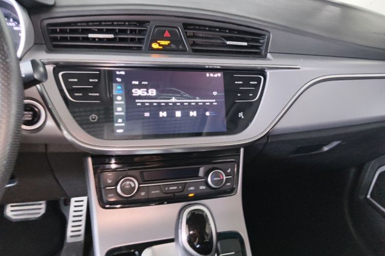 GEELY Emgrand GS 2018 car image #13