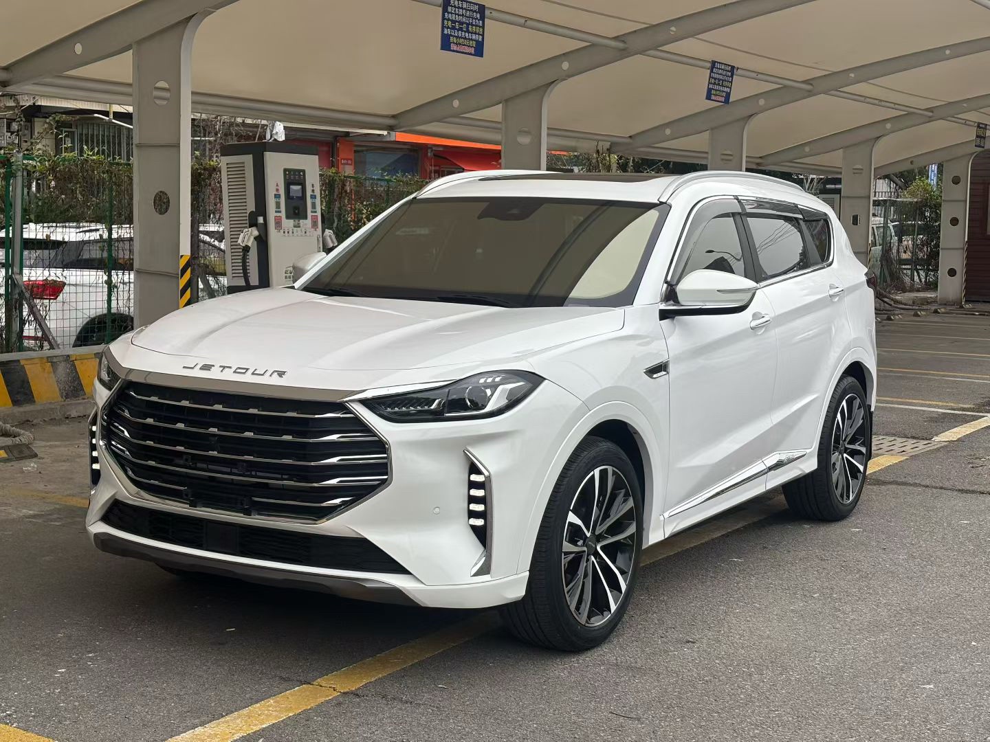 Jetour X70 PLUS 2022 Jetour X70 PLUS 2022 car image