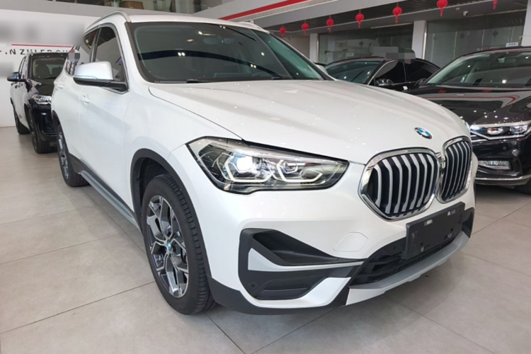 BMW X1 2021 car image #6