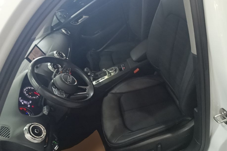 Audi A3 2019 #15 Audi A3 2019 car image #15
