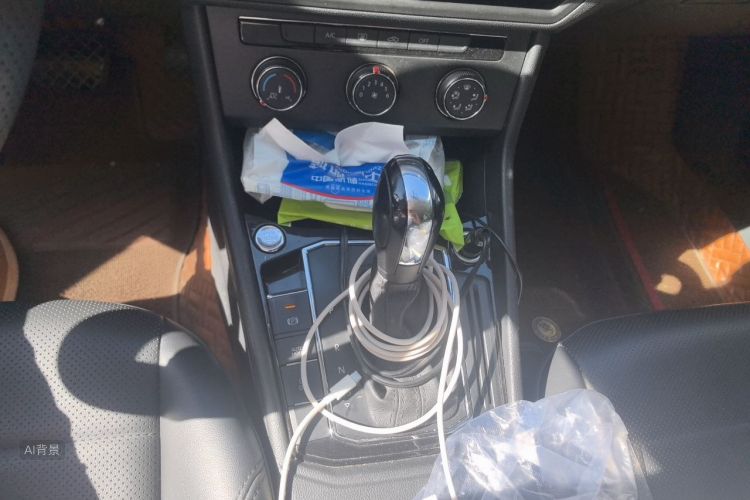 Volkswagen Lavida 2021 car image #16